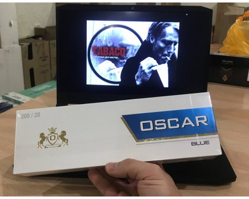 Oscar Blue (King Size)