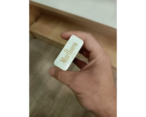 Marlboro Gold Япония (1 пачка) Marlboro Gold Япония (1 пачка)