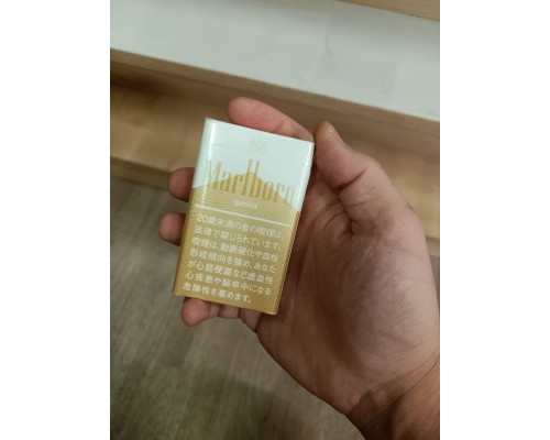 Marlboro Gold Япония (1 пачка) Marlboro Gold Япония (1 пачка)